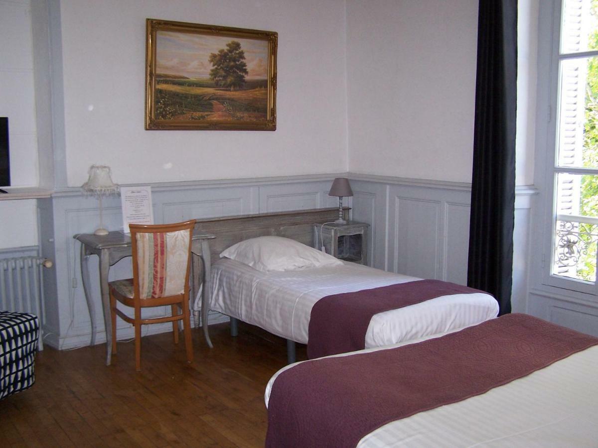 Auberge De La Marquise Arnac-Pompadour Exteriör bild